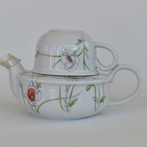 Vintage Teapot and Cup Toscany Prelude Poppy Tea for One